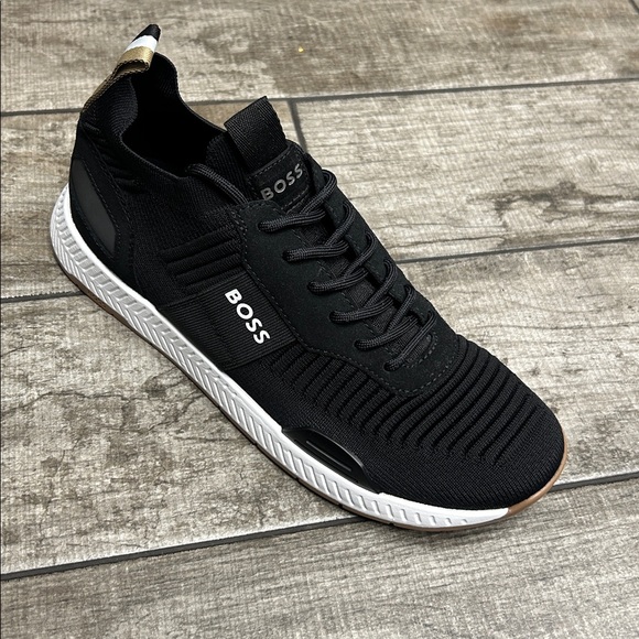 BOSS Men's Black Sneakers Titanium Runn in Black / Beige / Charcoal New - Picture 2 of 5